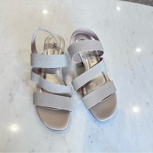 Anne Klein Blessings Wedge Blush Cream Sparkle Comfort Sandal Women's Size 9 - Picture 3 of 8
